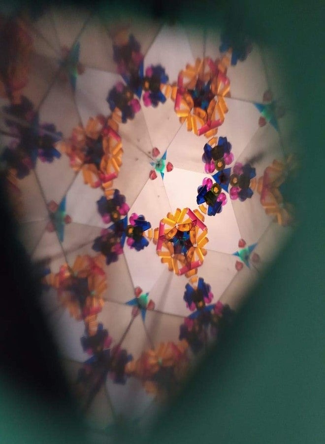 SC Pack of 3 Kaleidoscopes Birthday Party Return Gift for Kids | Magical Fun Science Toy (Assorted Design and Colour) - Image 4